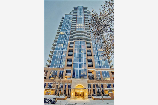 817 15 Avenue SW, Calgary