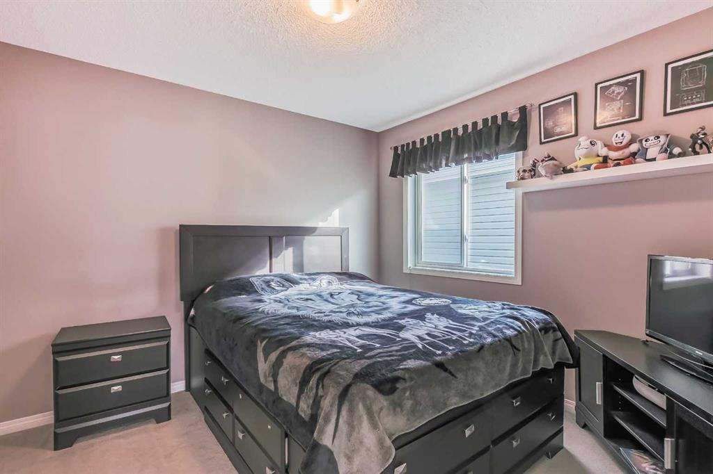 310 Windridge View SW