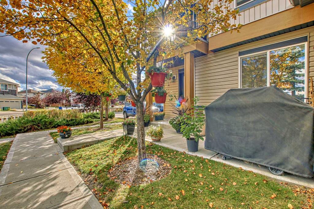 2781 Chinook Winds Drive SW, #1105