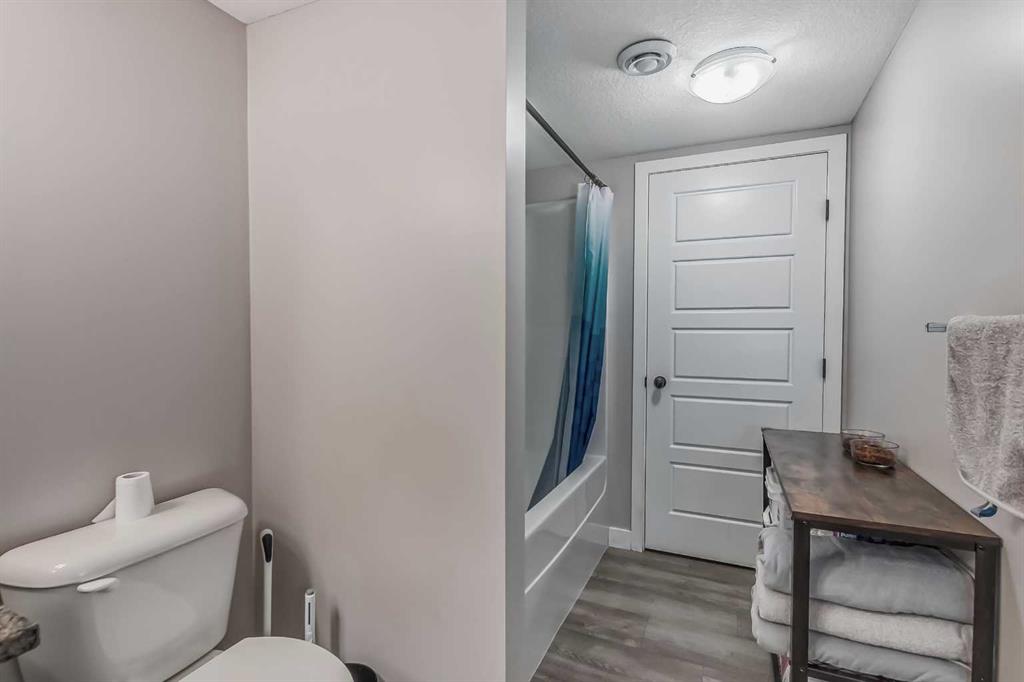 2781 Chinook Winds Drive SW, #1105