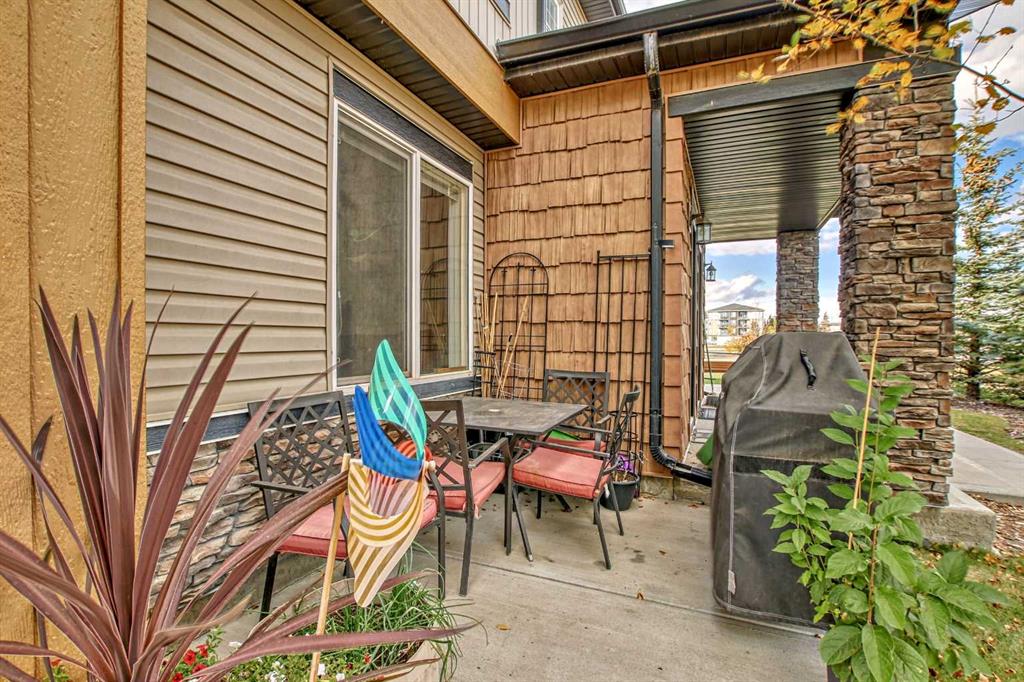 2781 Chinook Winds Drive SW, #1105