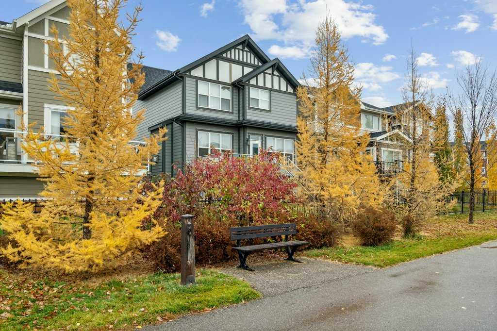 11 Sundown Way