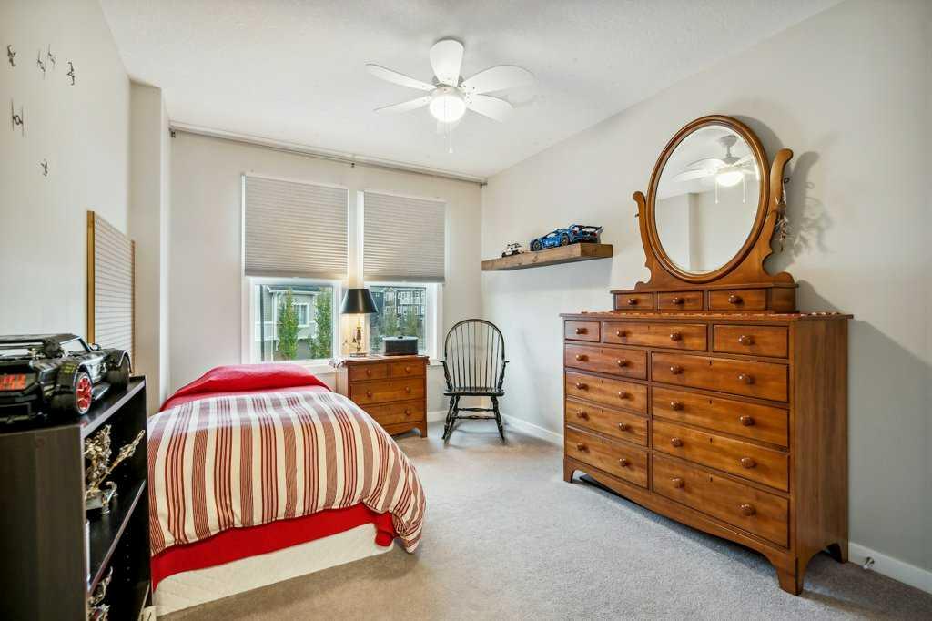 11 Sundown Way