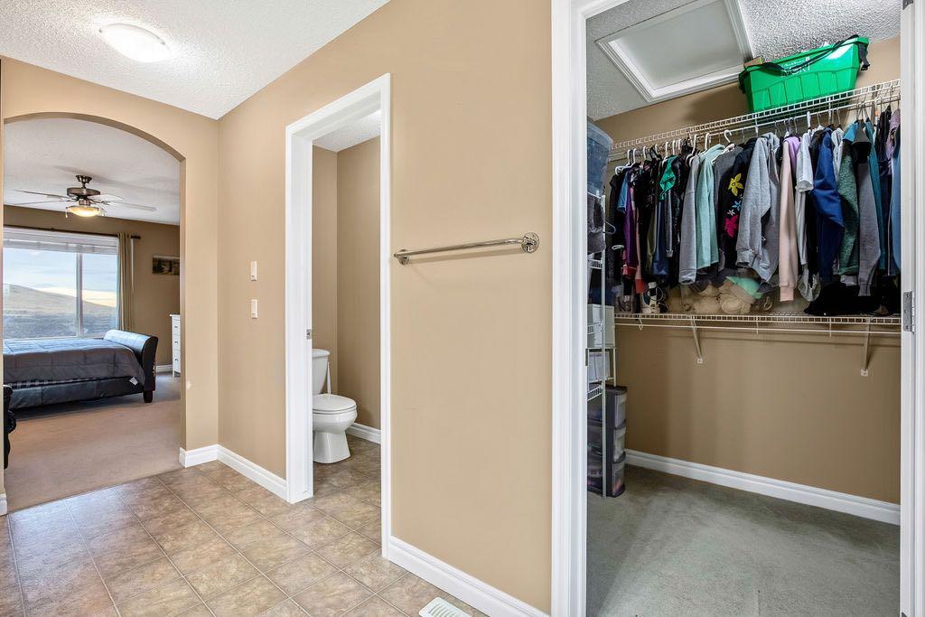 286 Gleneagles View