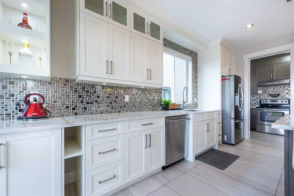 140 Kinniburgh Loop