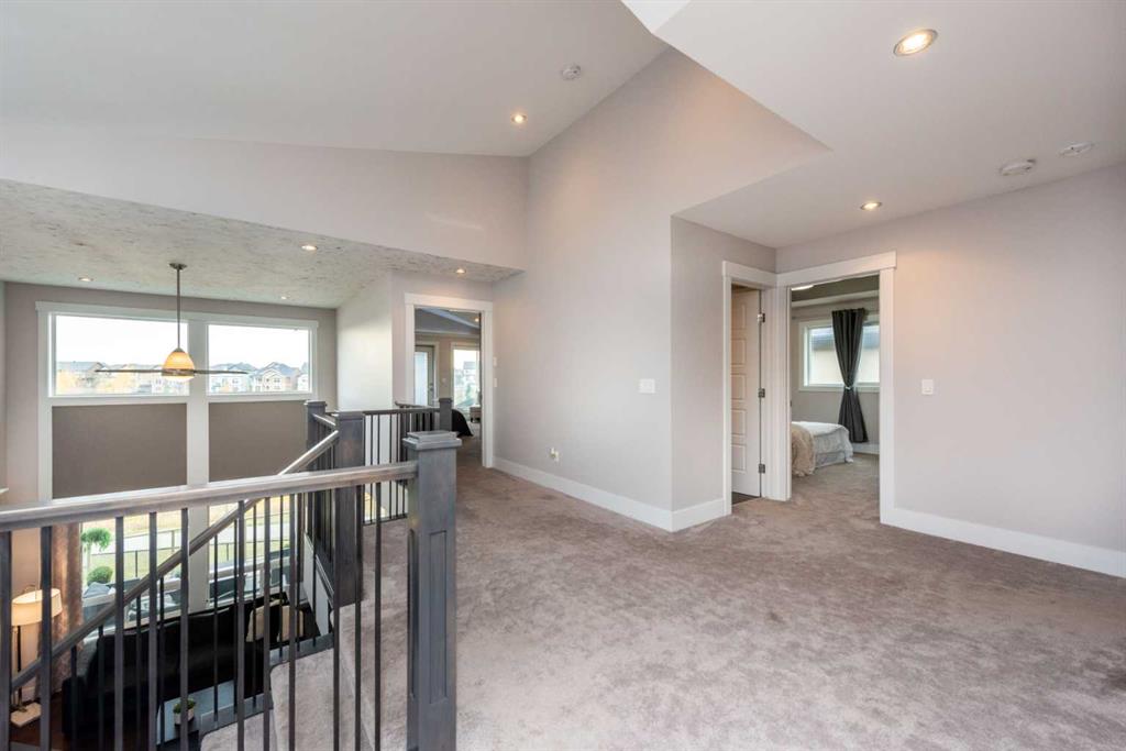 140 Kinniburgh Loop