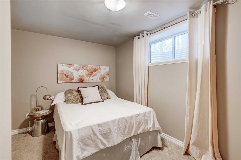 214 Morningside Gardens SW
