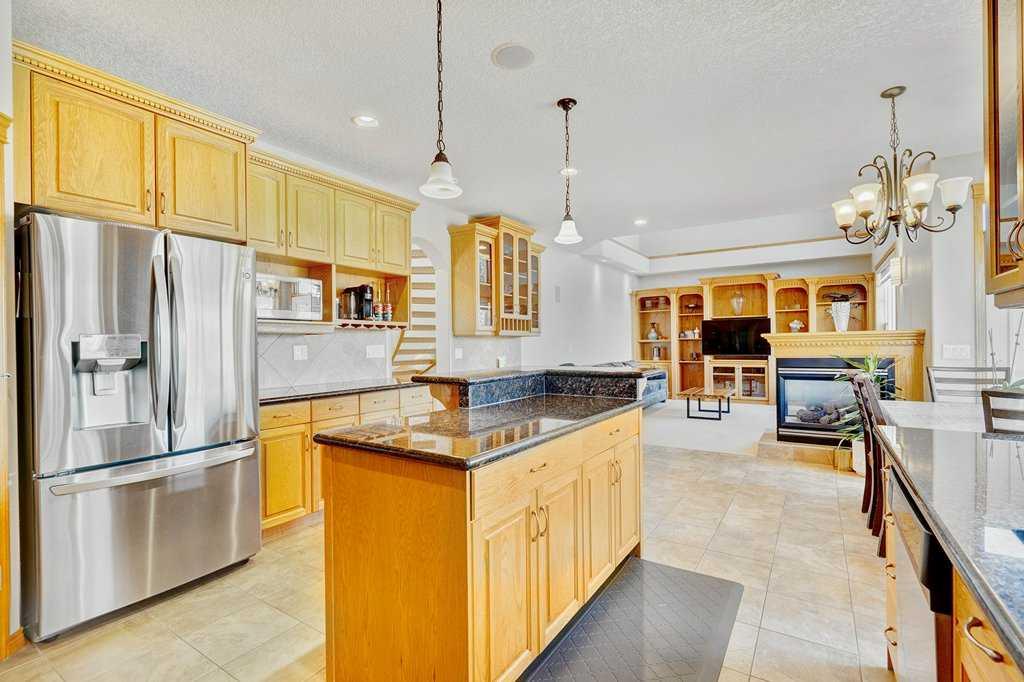 757 Qualicum Beach Bay
