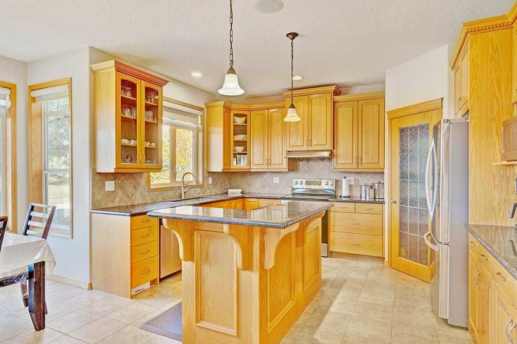 757 Qualicum Beach Bay
