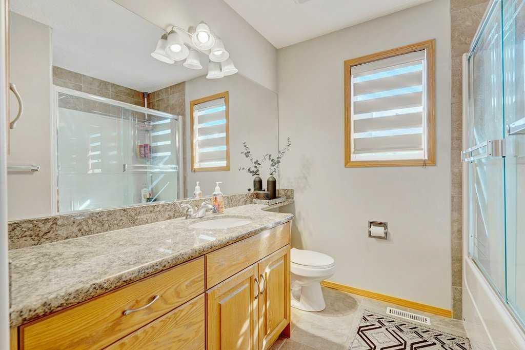 757 Qualicum Beach Bay