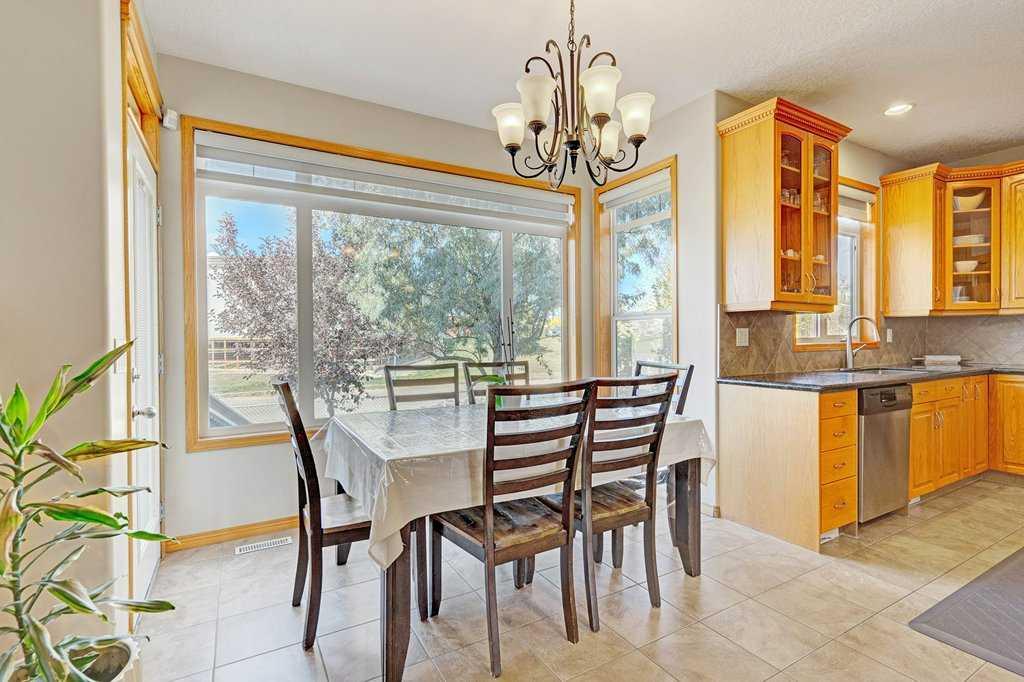 757 Qualicum Beach Bay