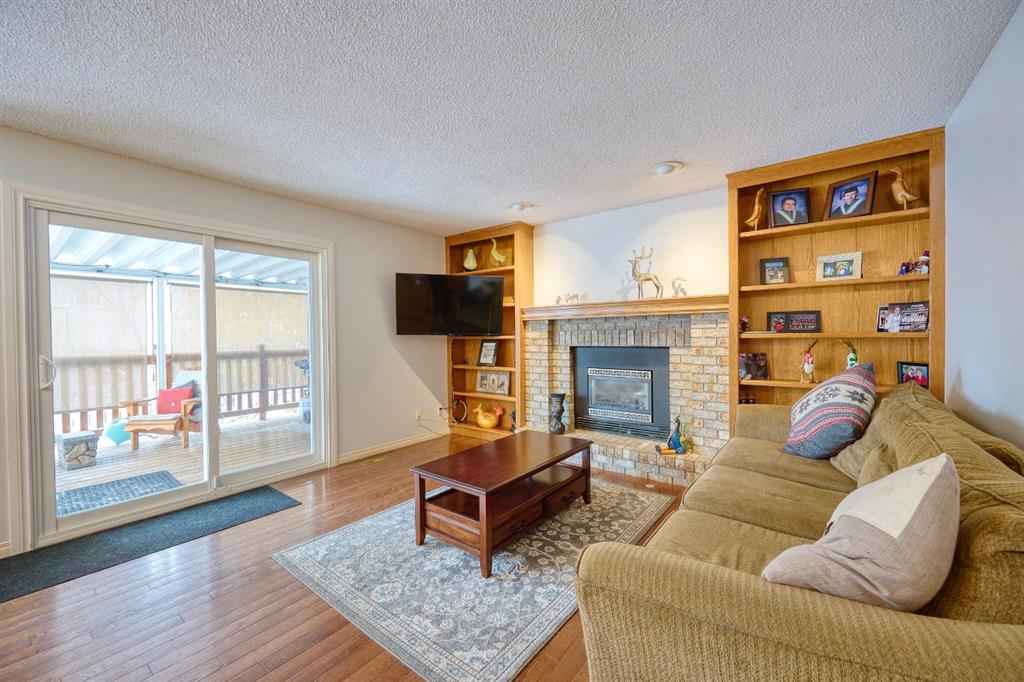 7 Sunset Crescent