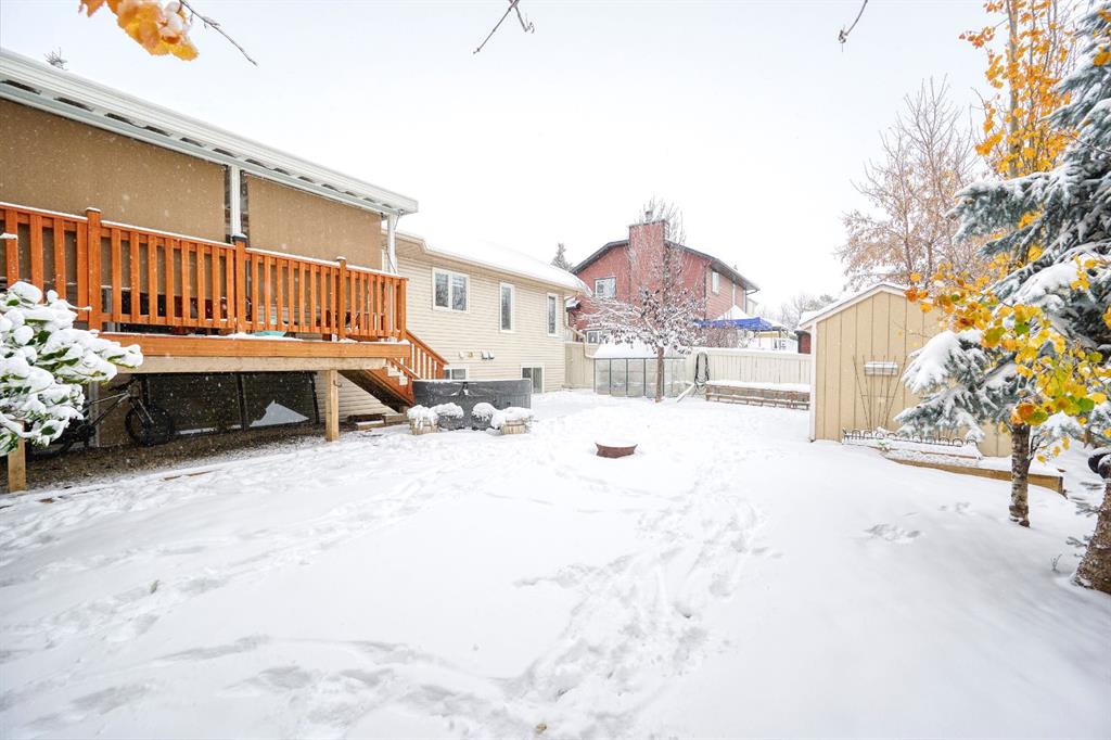 7 Sunset Crescent