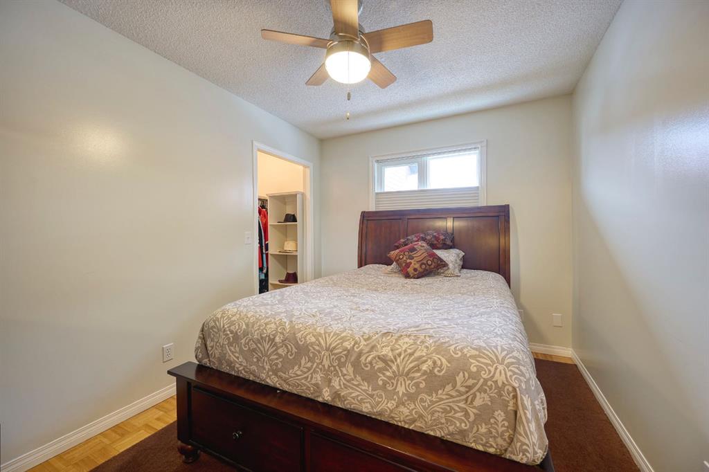 7 Sunset Crescent