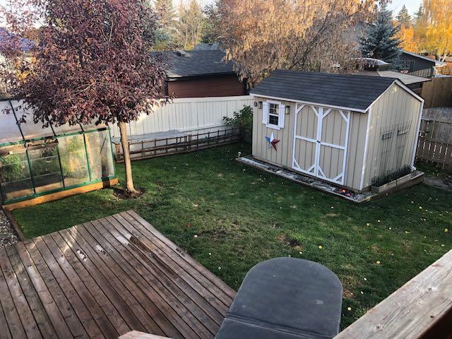 7 Sunset Crescent