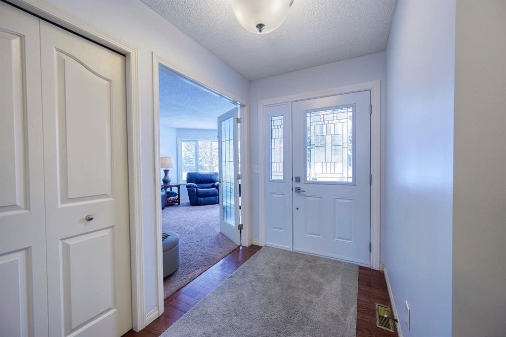 7 Sunset Crescent