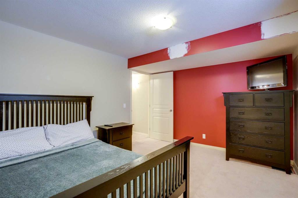 224 Crimson Lane