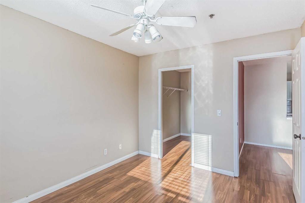 7 Harvest Gold Manor NE, #114