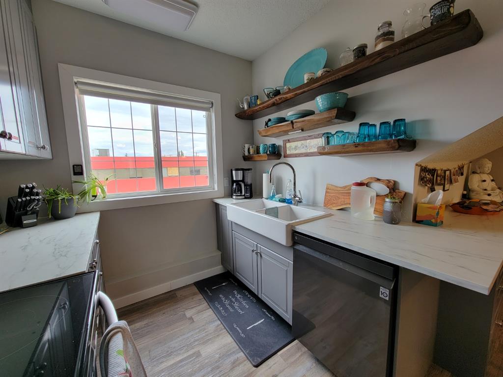 109 Main Street NE, #101, 103, 201, 203
