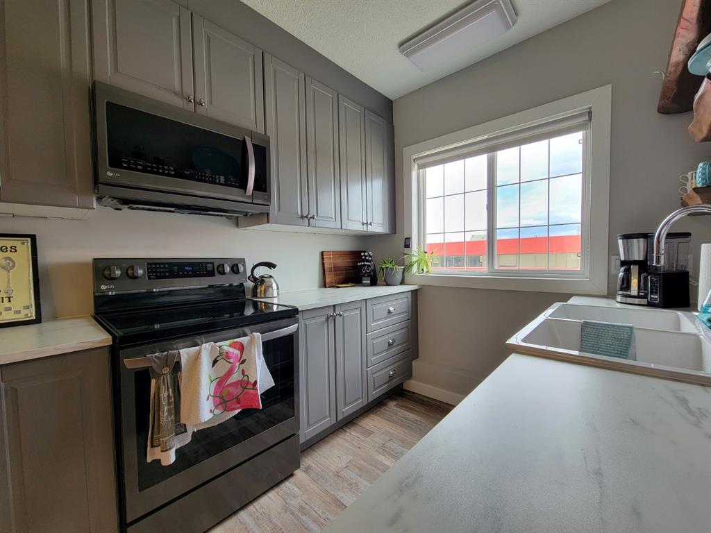 109 Main Street NE, #101, 103, 201, 203