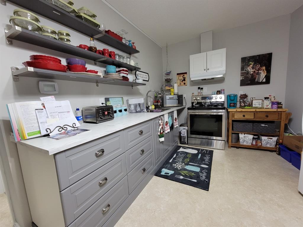 109 Main Street NE, #101, 103, 201, 203