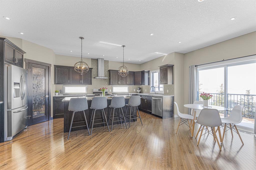 31 Lakewood Mews