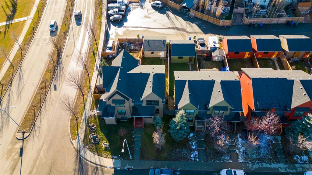 9 Walden Drive SE
