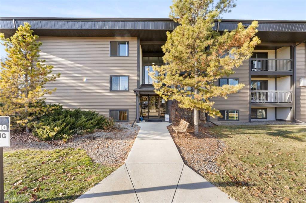 6108 53 Street, #223