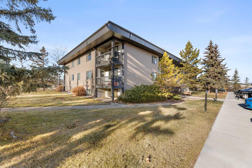6108 53 Street, #223