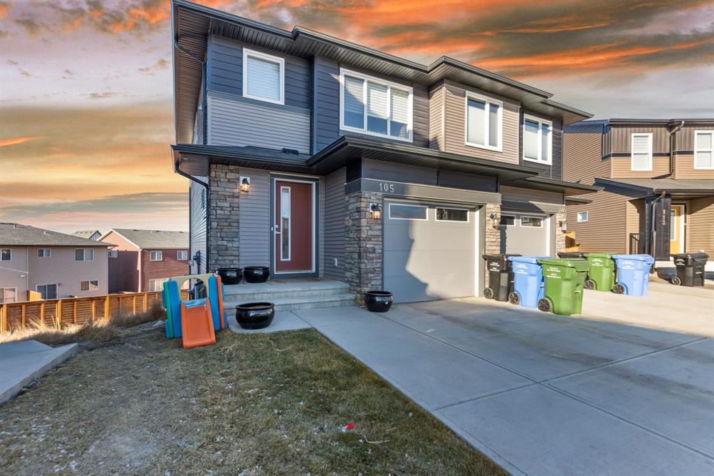 105 CARRINGVUE Park NW
