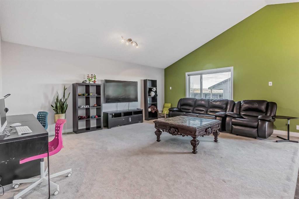 171 Coville Close NE