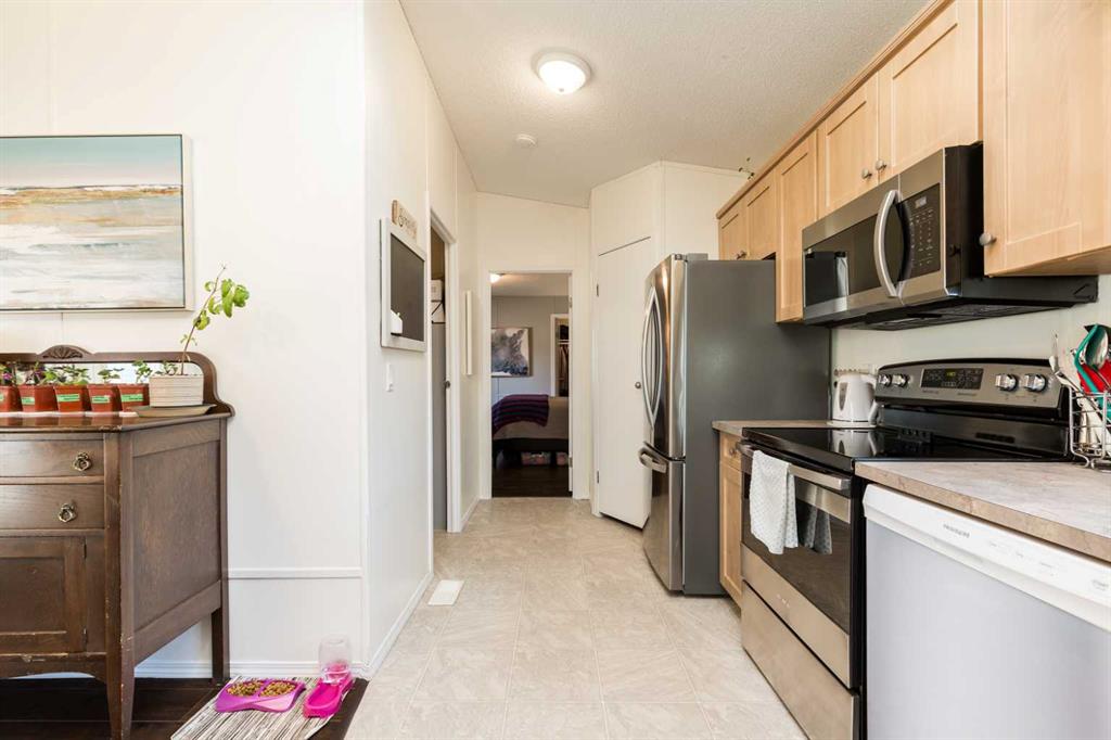 5301 2 Street, #27