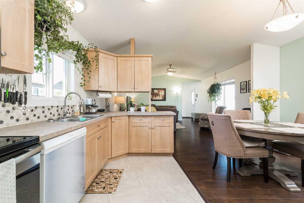 5301 2 Street, #27