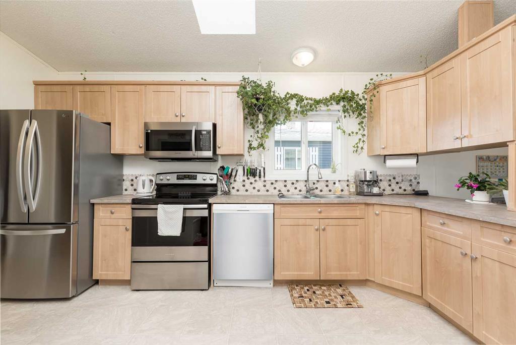 5301 2 Street, #27