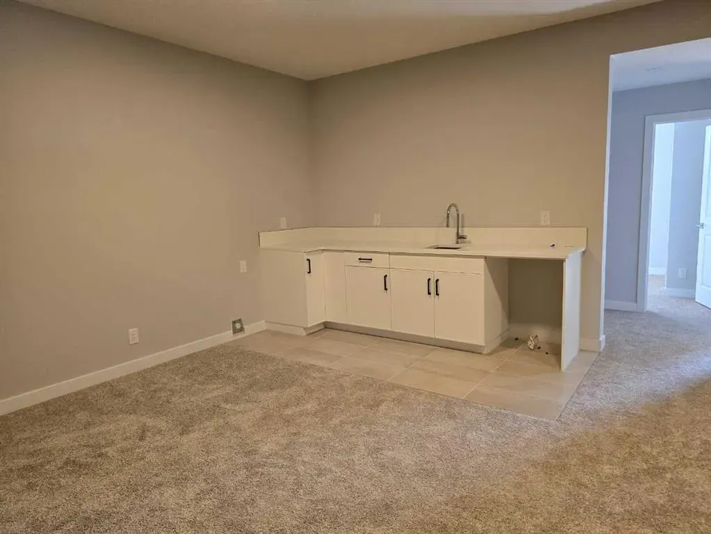 176 Lakewood Circle
