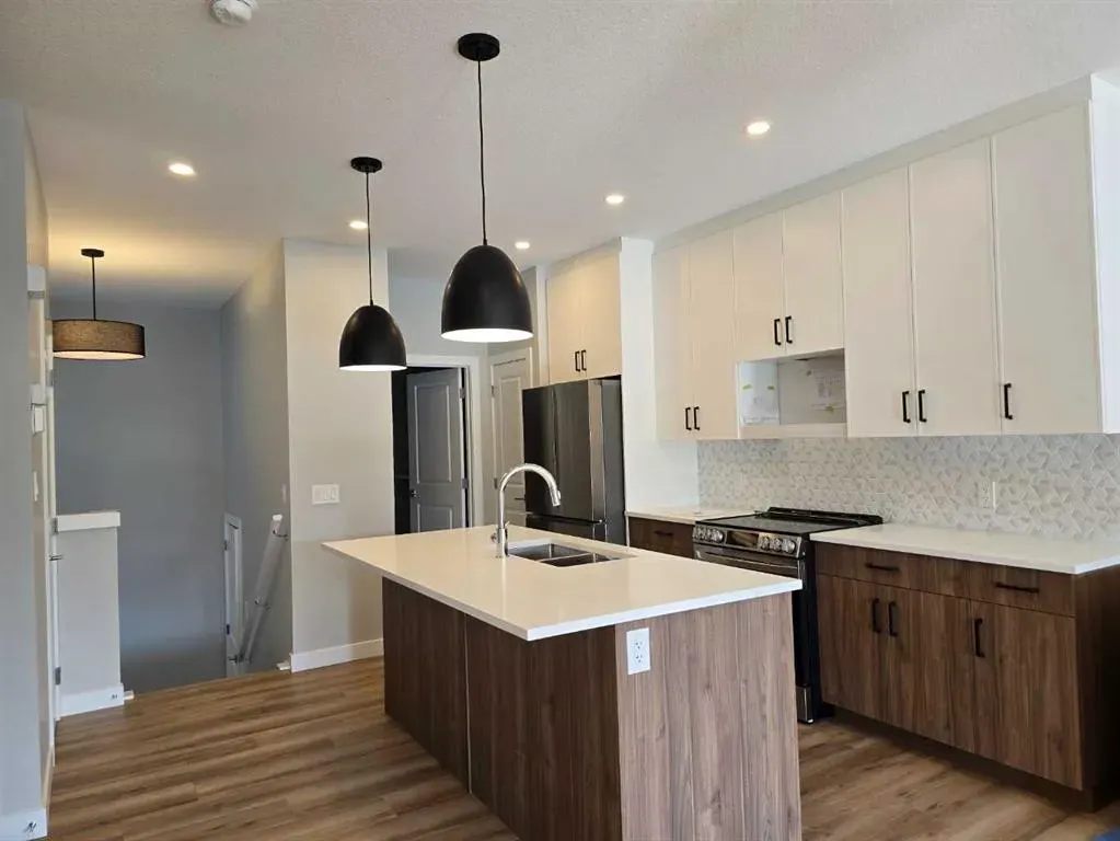 176 Lakewood Circle