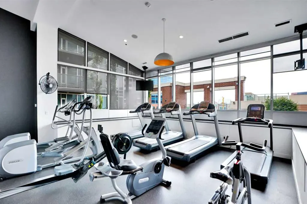 1410 1 Street SE, #210