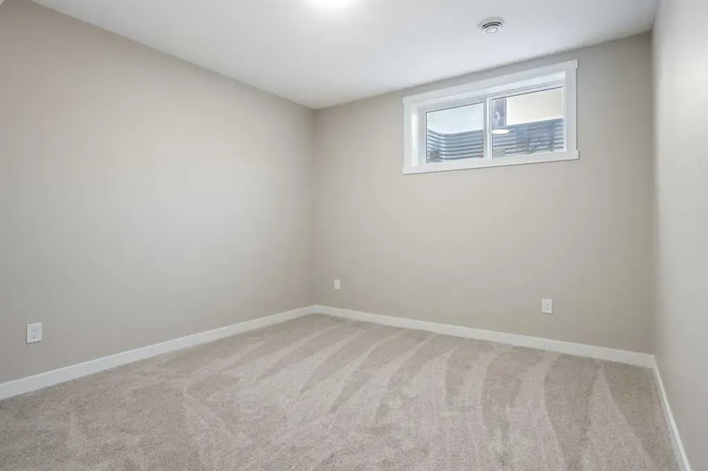 906 Macleod Trail SW