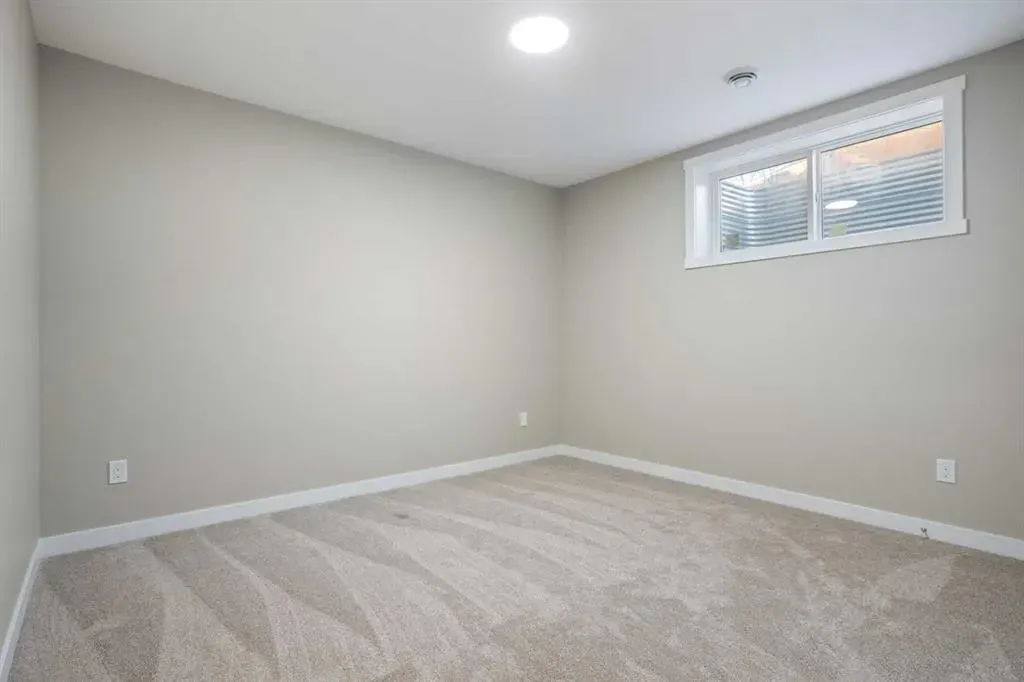 906 Macleod Trail SW