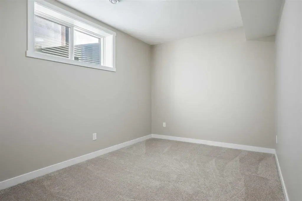 906 Macleod Trail SW
