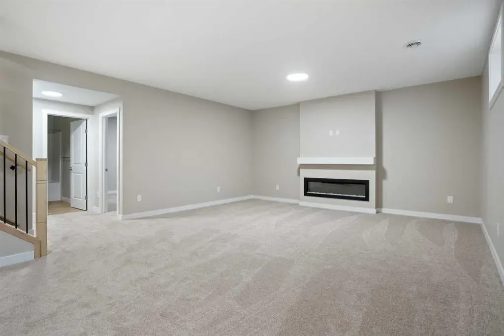 906 Macleod Trail SW