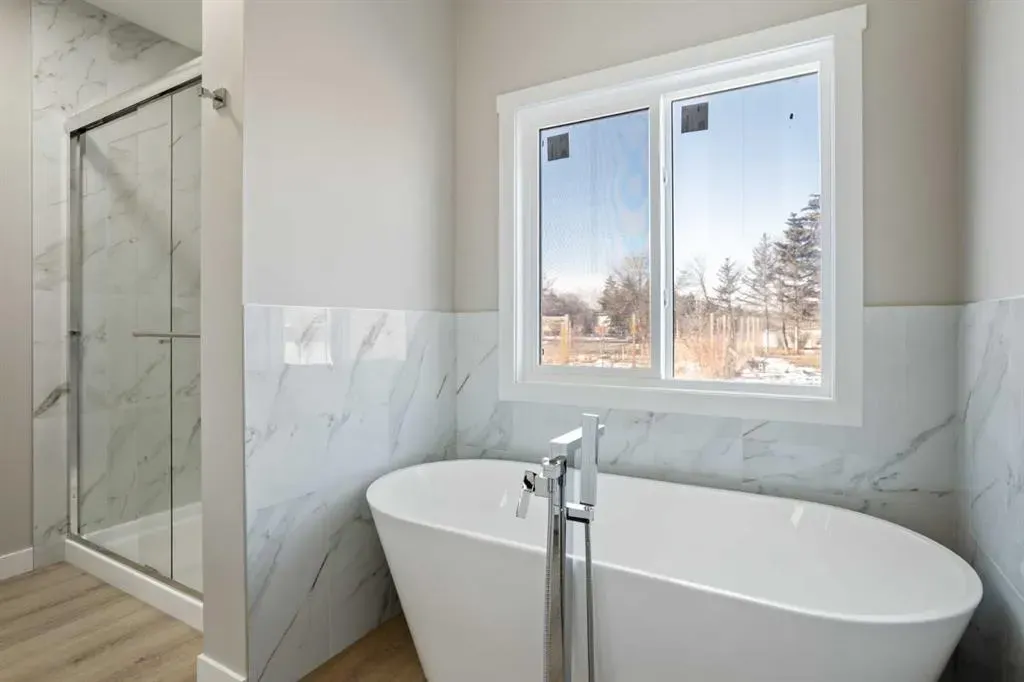 906 Macleod Trail SW