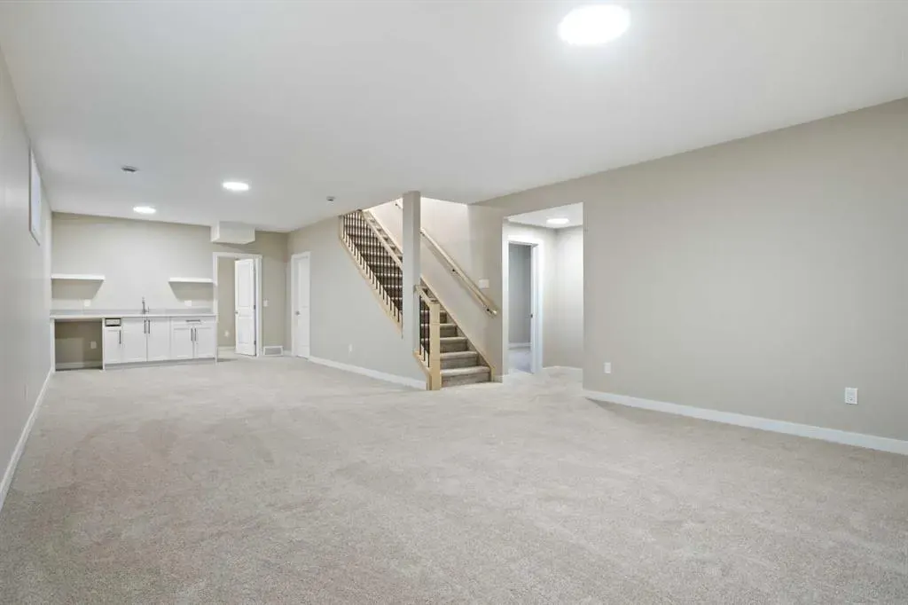 906 Macleod Trail SW