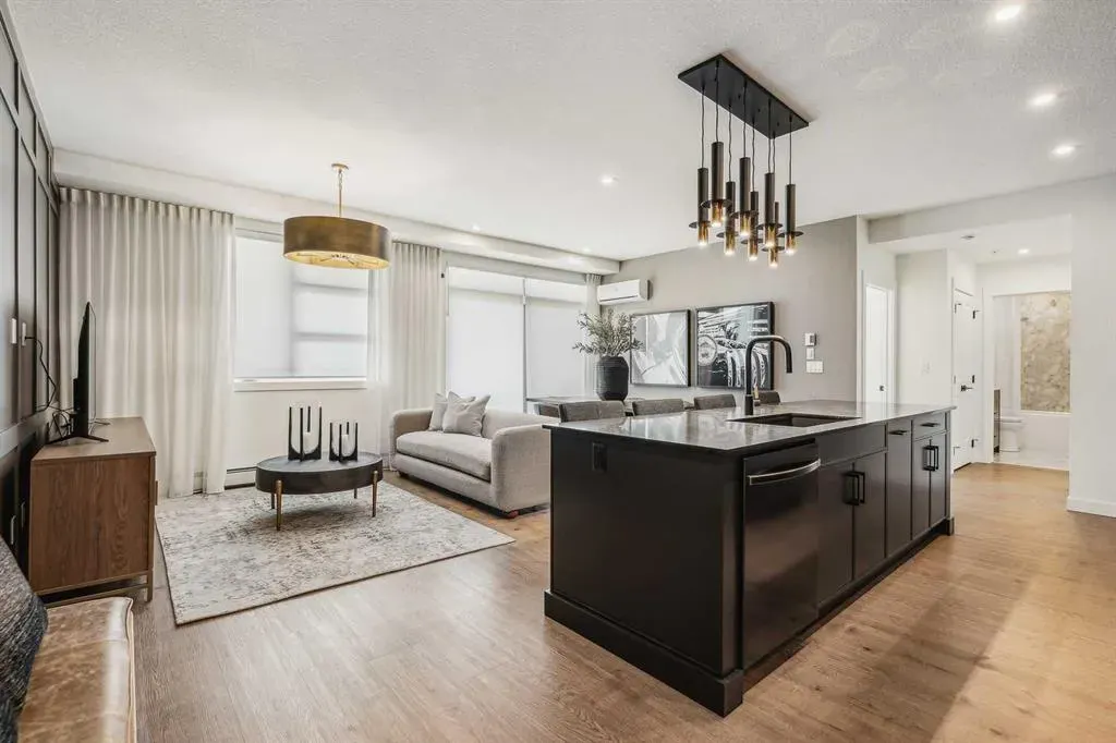 1802 Mahogany Boulevard SE, #8206