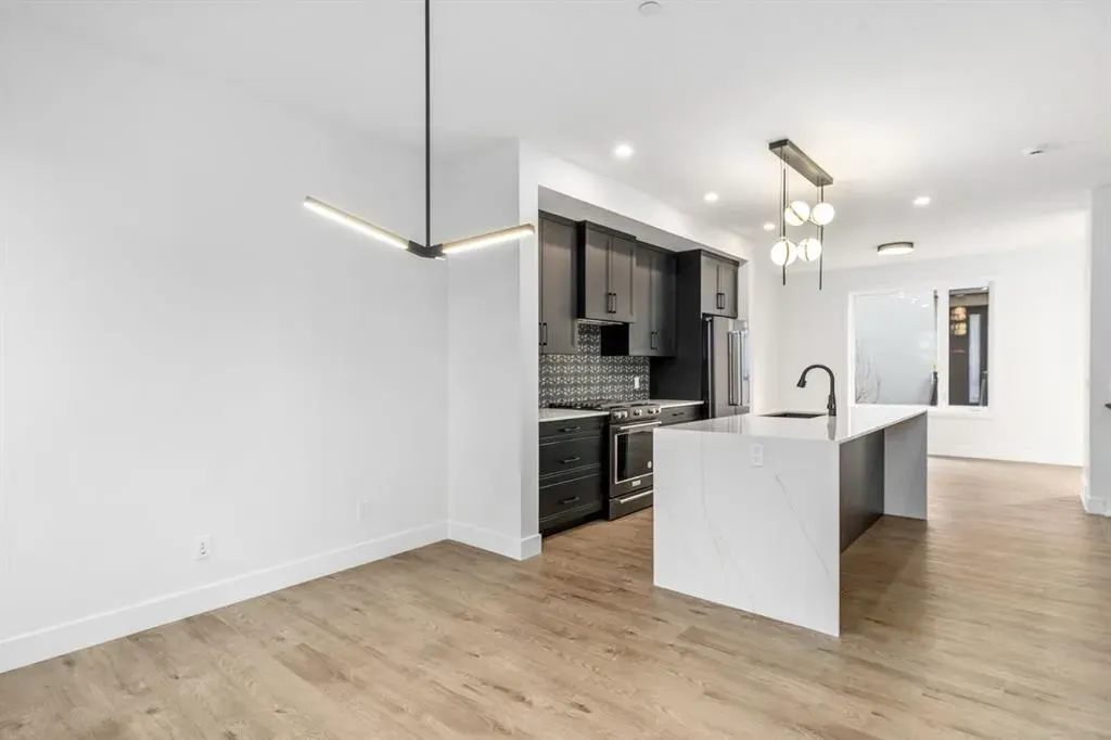 2220 26 Avenue SW, #5
