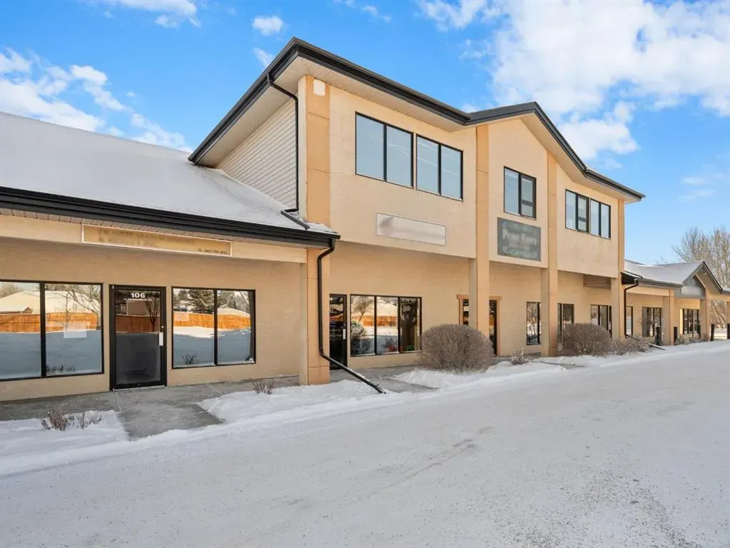 14 Crystalridge Drive, #200