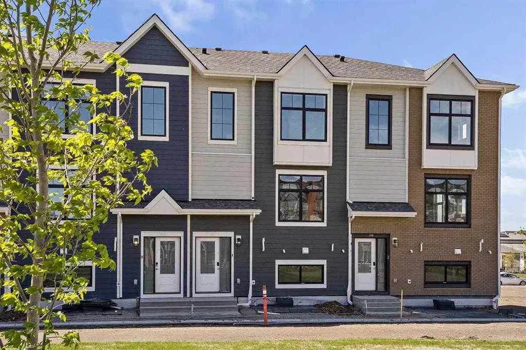 595 Mahogany Road SE, #310