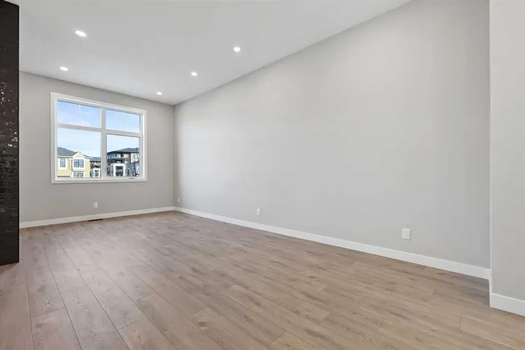 595 Mahogany Road SE, #313