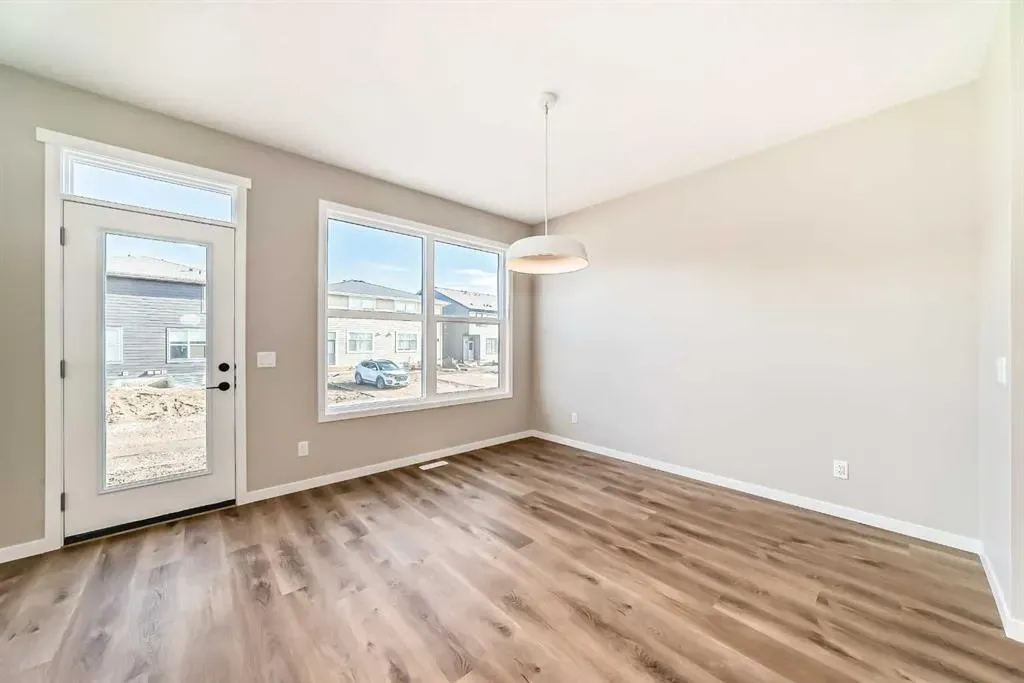 28 Magnolia Green SE