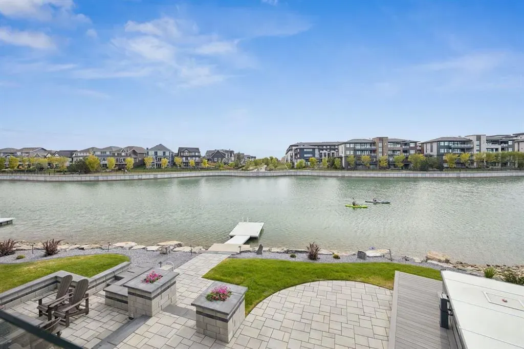 55 Mahogany Island SE